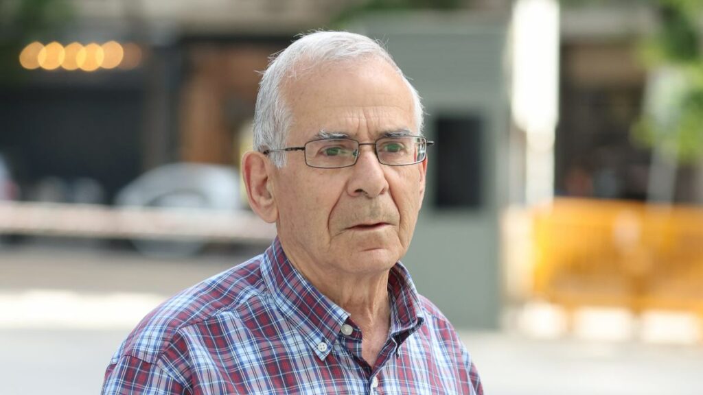Pompeyo González, el jubilado burgalés que juzga la AN por el envío de cartas bomba a Sánchez