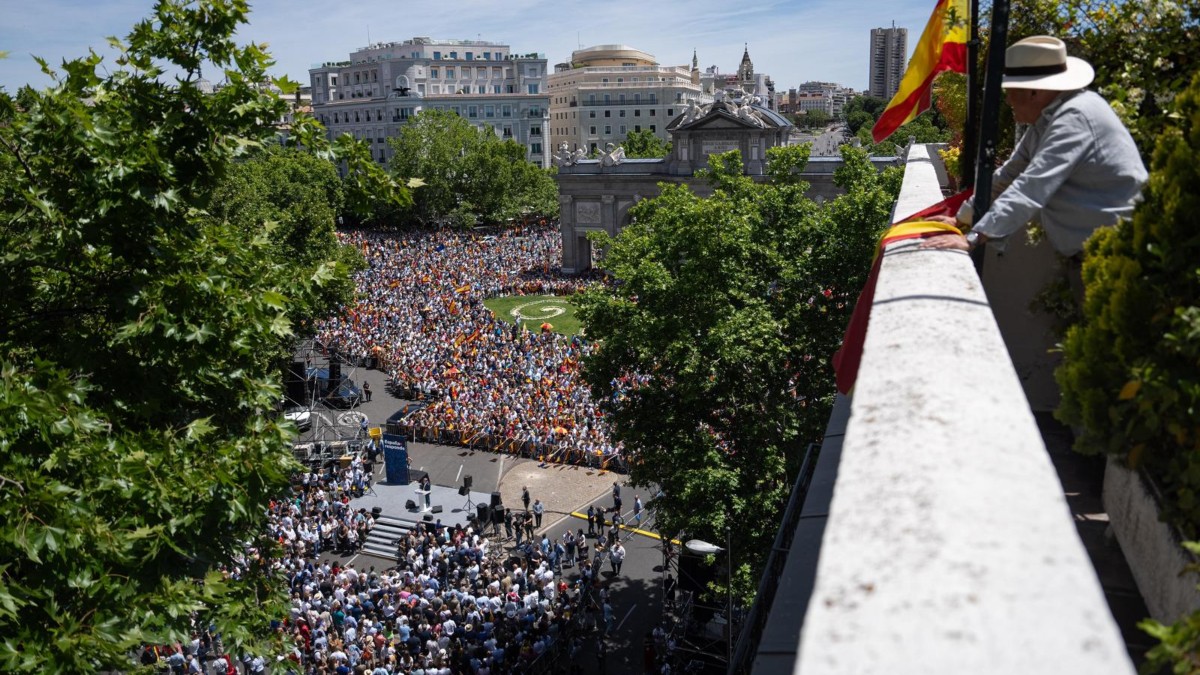 El PP reclama el voto contra la amnistía y el separatismo en un acto multitudinario en Madrid
