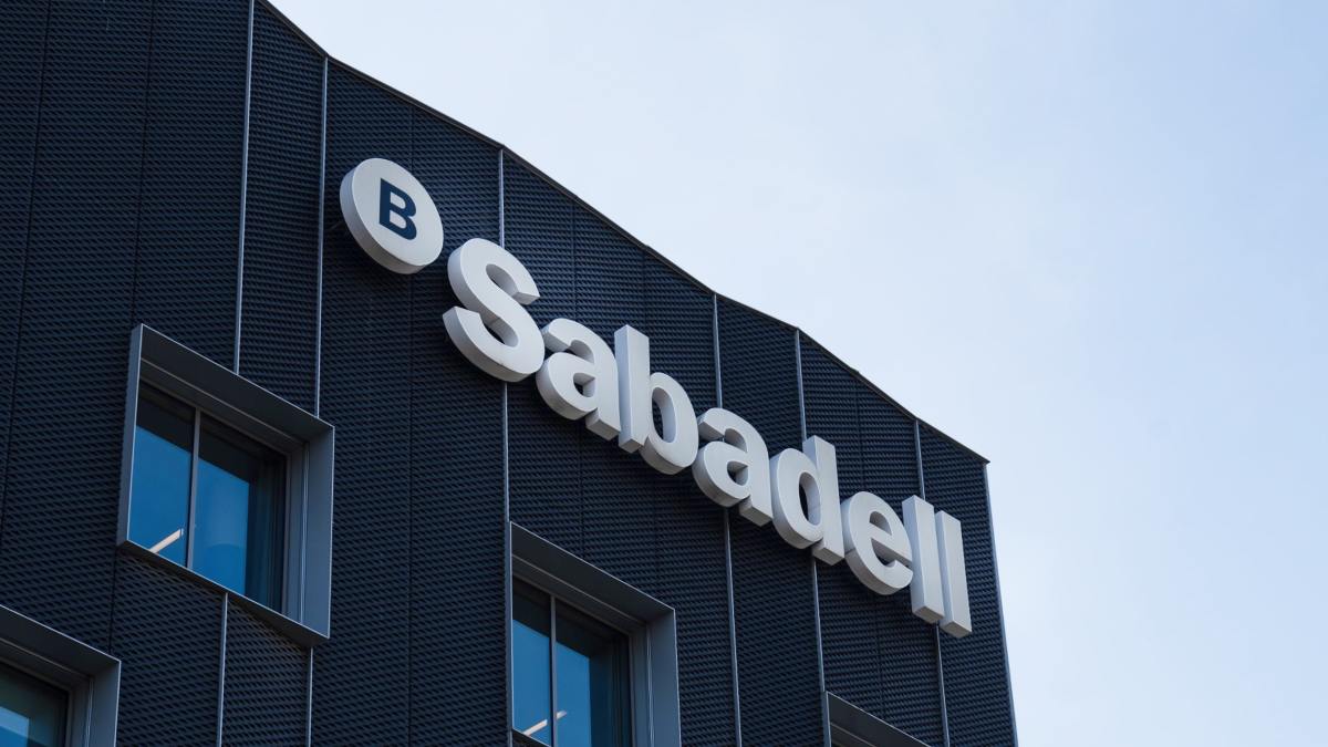 La OPA del BBVA sobre el Sabadell y cómo funciona el sistema bancario español