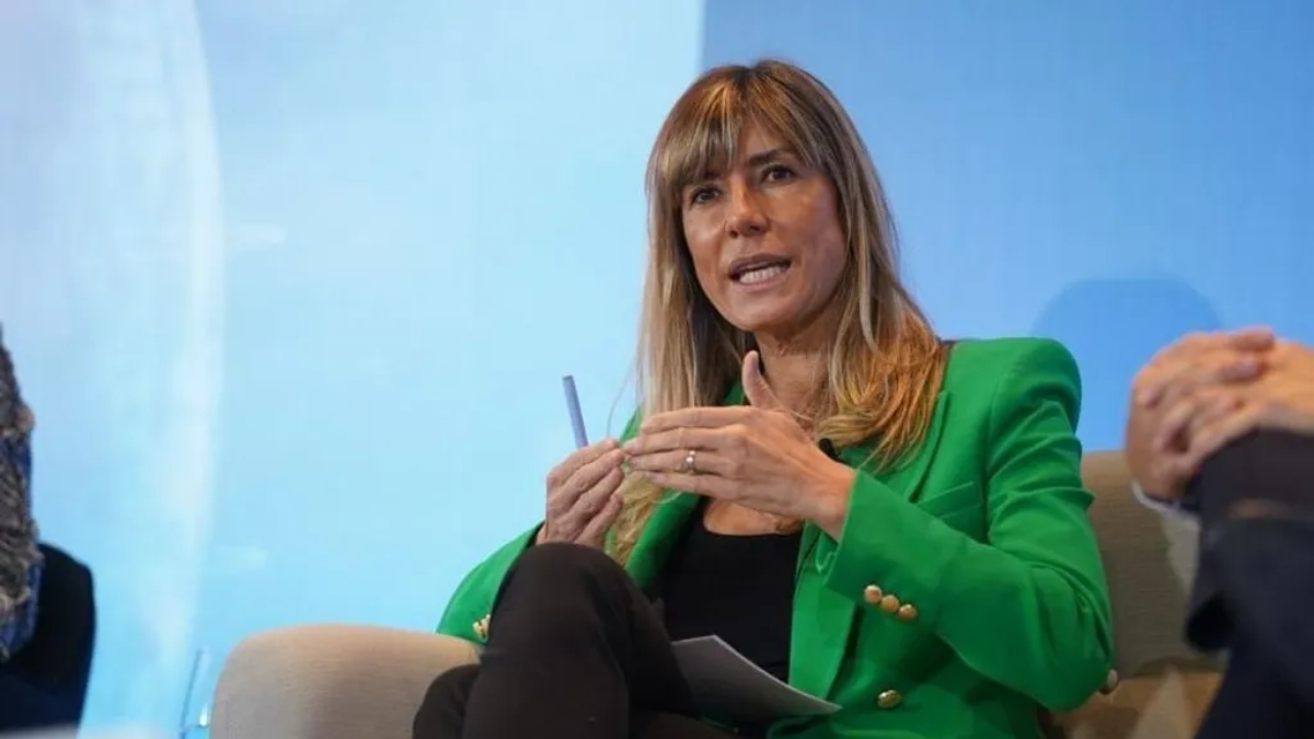 Feijóo valora de urgencia desde Santander la imputación de Begoña Gómez
