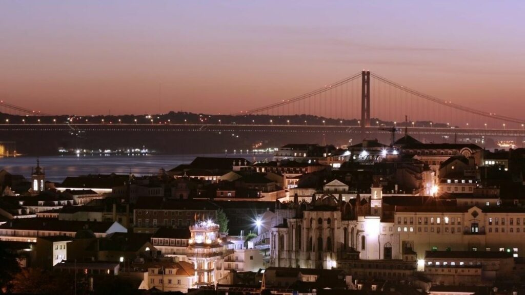 La española Serena desembarca en el capital de los puentes de Lisboa y una autopista portuguesa