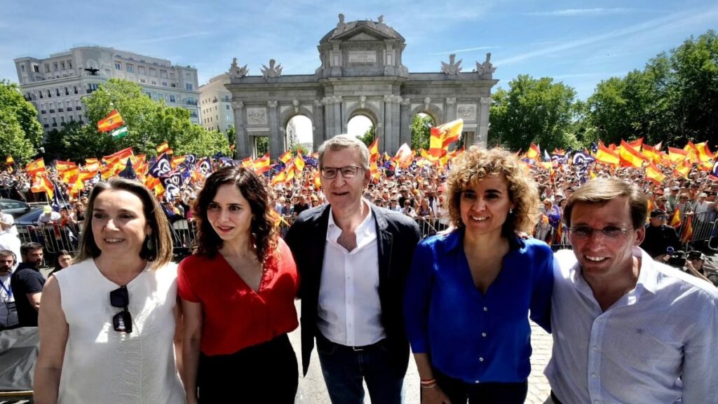 El PP reclama el voto contra la amnistía y el separatismo en un acto multitudinario en Madrid