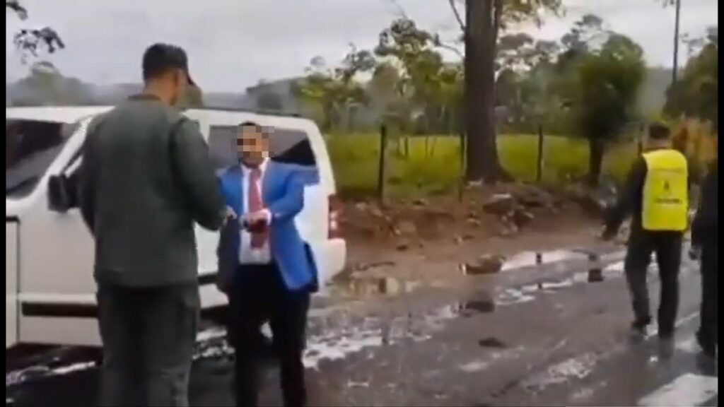 El Ejército de Venezuela intercepta un coche con matrícula diplomática española y 200 kilos de droga a bordo