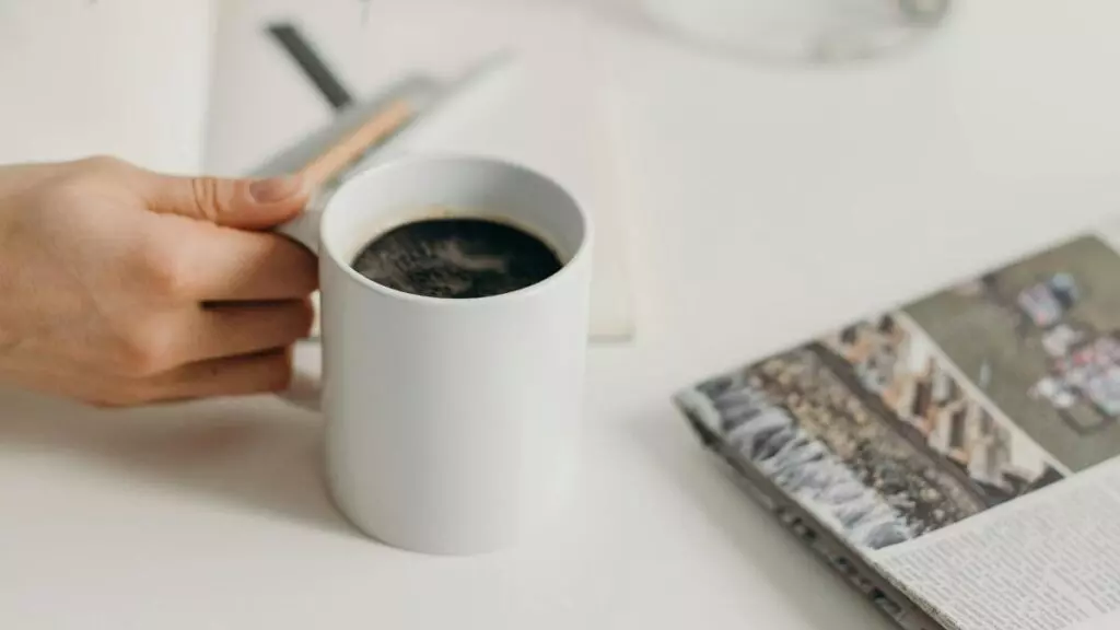 Imagen detalle de una taza de café