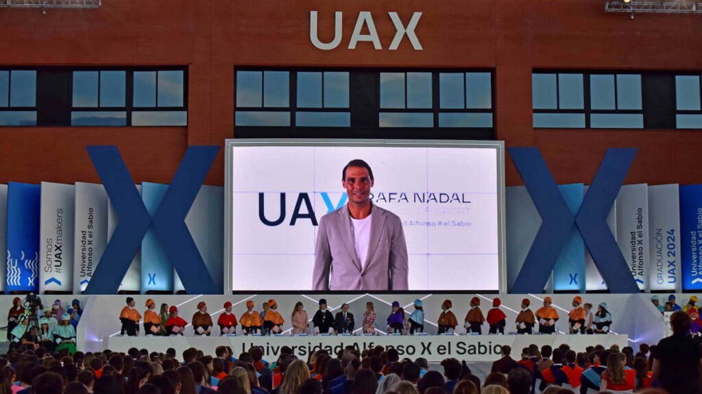 La segunda promoción de UAX Rafa Nadal School of Sport se gradúa con 30 empresas líderes apoyando su formación