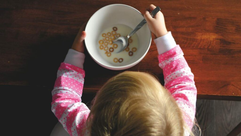 Olvido vacacional: miles de niños con beca comedor, sin alimentación asegurada en verano