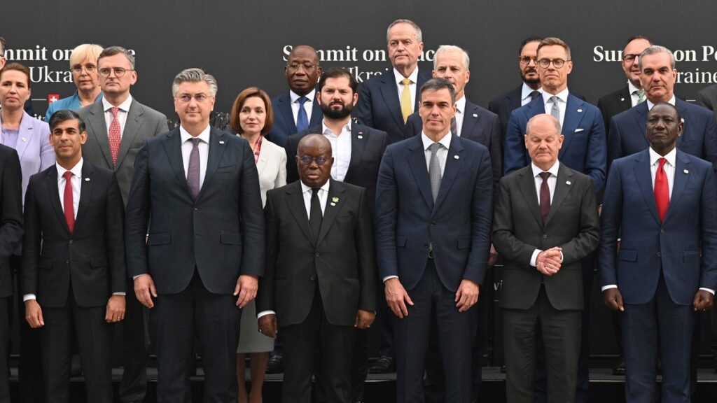 Algunos de los líderes políticos presentes en la Cumbre de Paz.