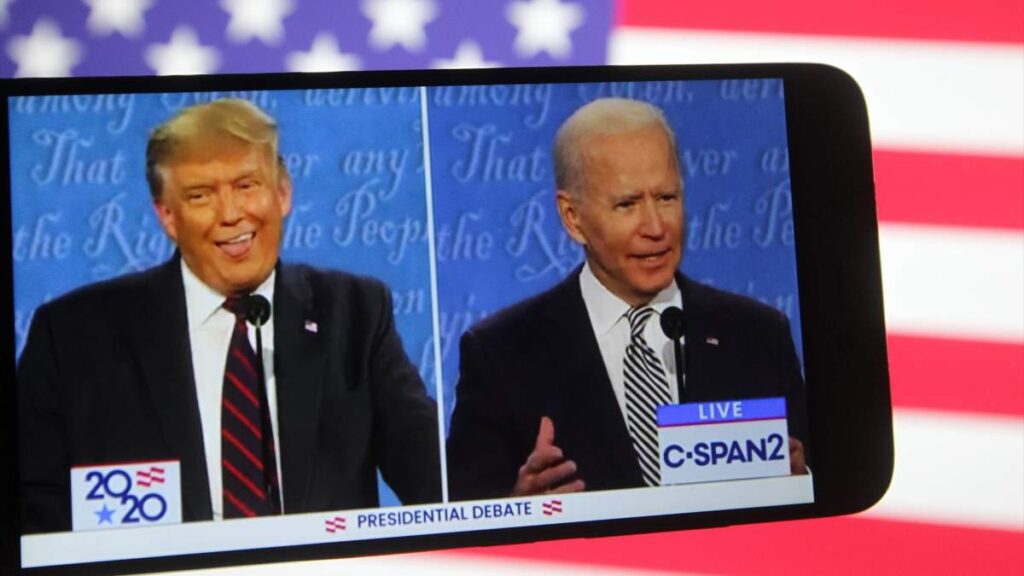 Donald Trump y Joe Biden en el debate presidencial de 2020