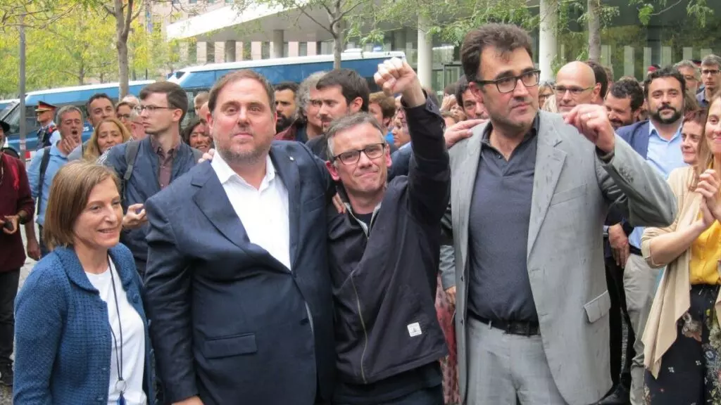 La Fiscalía pide al TSJ de Cataluña amnistiar la malversación de los tres 'cerebros' del 1-O