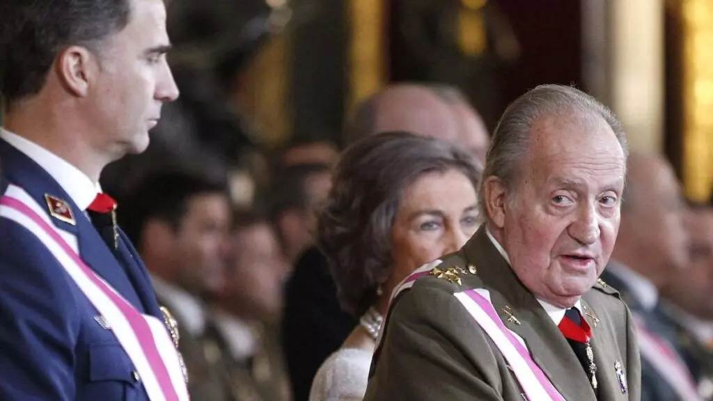 Juan Carlos I, en su última Pascua Militar antes de abdicar en favor de Felipe VI