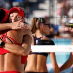 Lili Fernández y Paula Soria debutan en volley-playa con triunfo en la arena de la Torre Eiffel