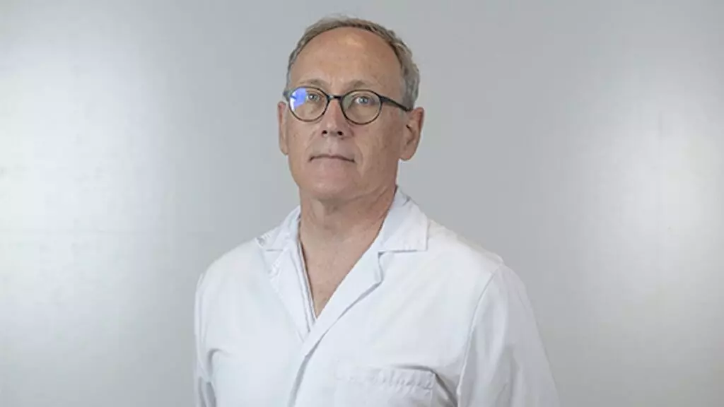 Dr. Juan Enrique Costell López, jefe del Servicio de Urgencias del Hospital Quirónsalud Torrevieja.