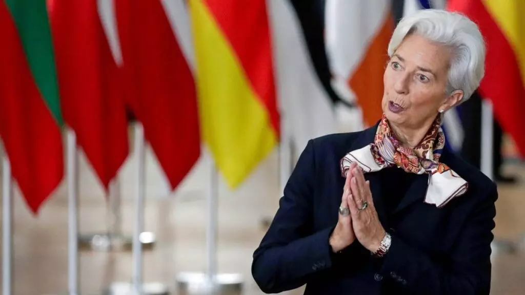 La decisión de Lagarde de congelar los tipos genera a los bancos europeos 326,5 millones de euros al día solo en intereses por depósitos
