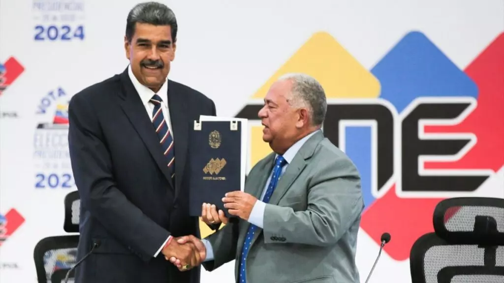Maduro presenta un recurso de amparo ante el Supremo tras ser reelegido como presidente de Venezuela
