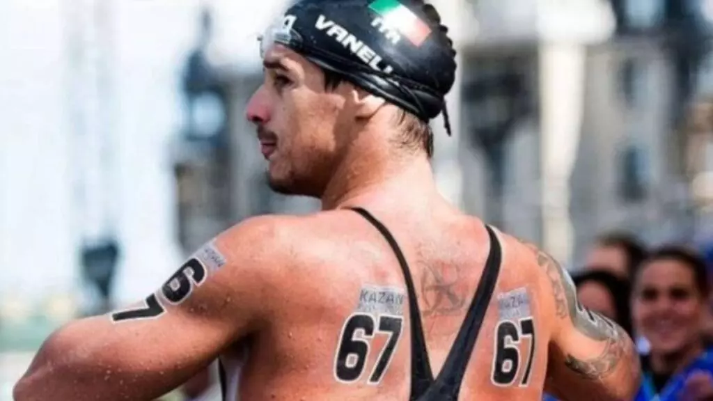 Un nadador olímpico italiano salva la vida de un niño que se estaba ahogando en un río