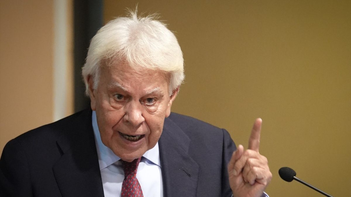 Felipe González: "Maduro terminará en la Corte Penal Internacional"