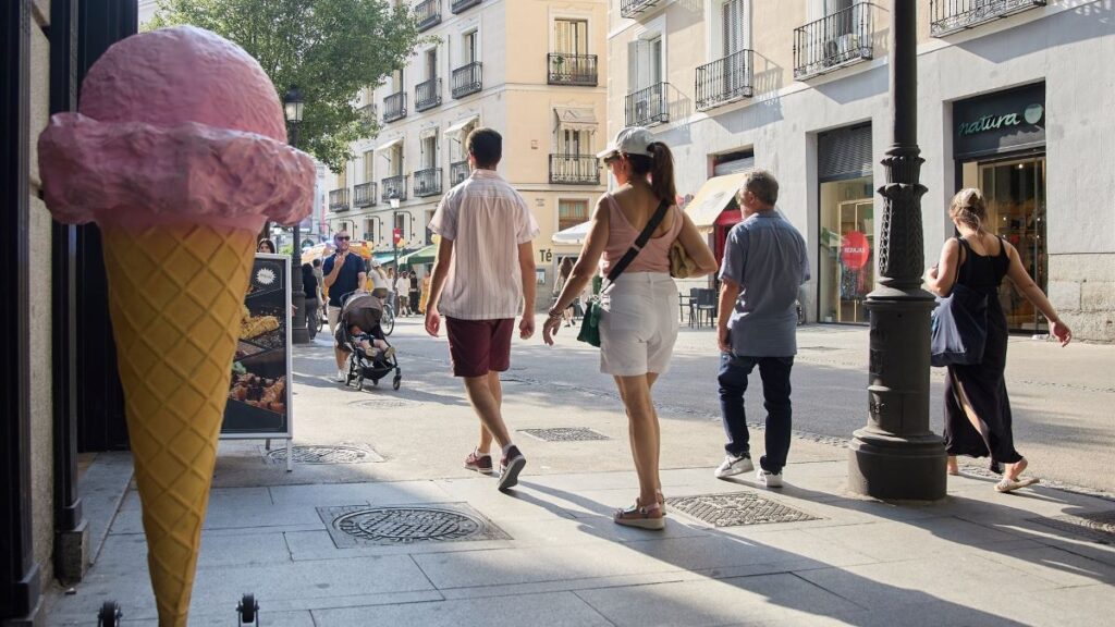 La OCDE advierte de la caída de los salarios reales en España y avisa: la inflación continúa