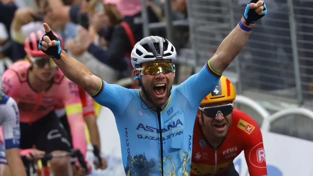 Mark Cavendish (Astana) gana la quinta etapa del Tour de Francia y se convierte en hombre récord: 35 victorias