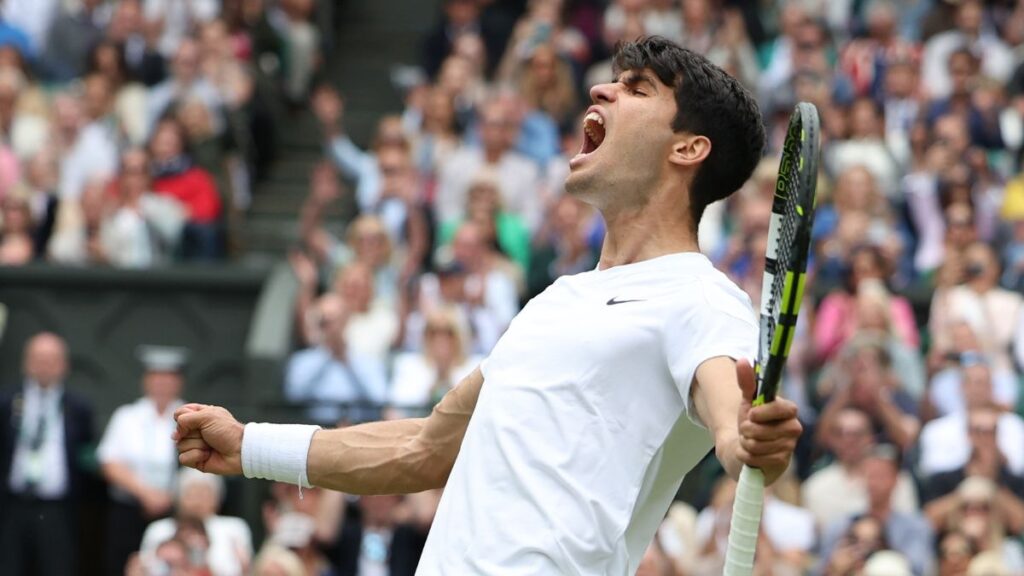 Alcaraz, a un paso de volver a reinar: vence a Medvedev y luchará por su segundo título de Wimbledon consecutivo