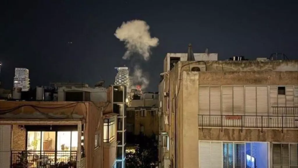 Un muerto y ocho heridos en Tel Aviv (Israel) tras una explosión con drones lanzados por rebeldes hutíes