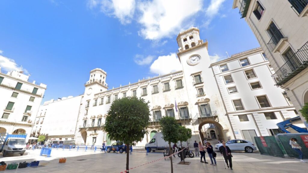 Detenido un hombre en Alicante cuando agredía sexualmente a una mujer en estado inconsciente