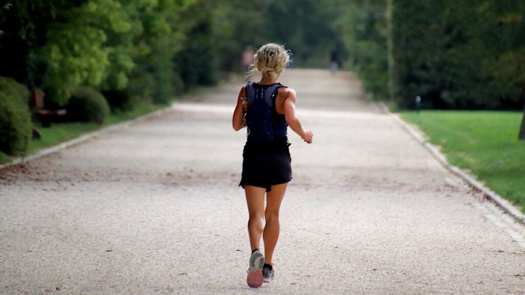 Running: cinco beneficios y cuatro dudas habituales para corredores novatos