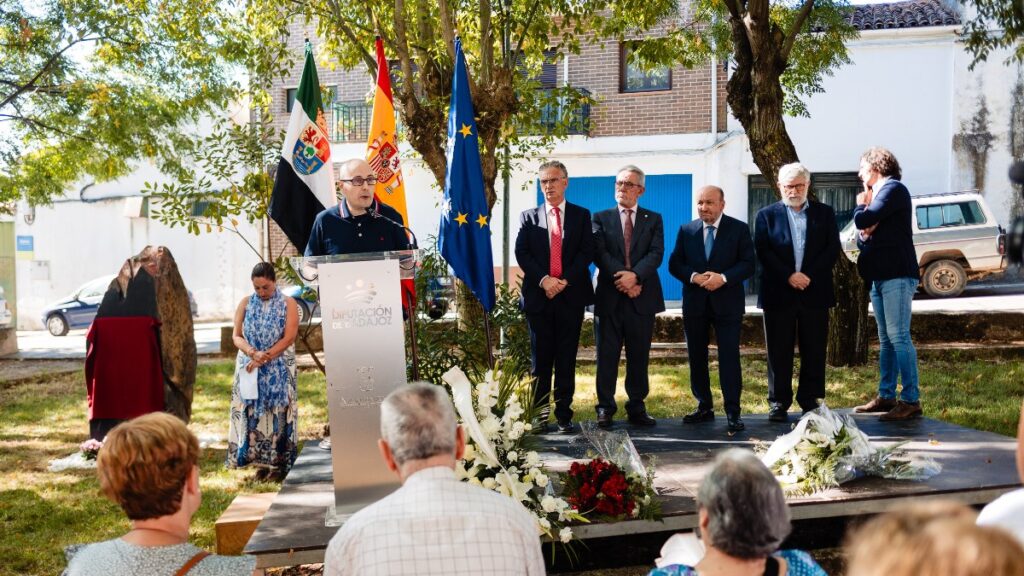 Acto de reconocimiento y memoria a José María Piris Carballo, el primer niño asesinado por ETA