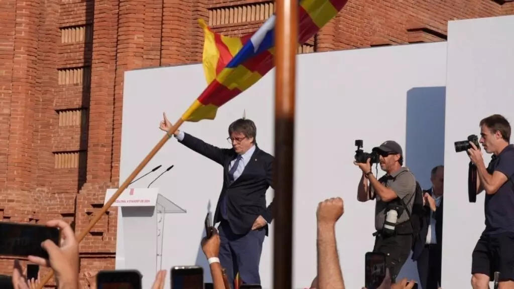 Carles Puigdemont interviene tras su regreso