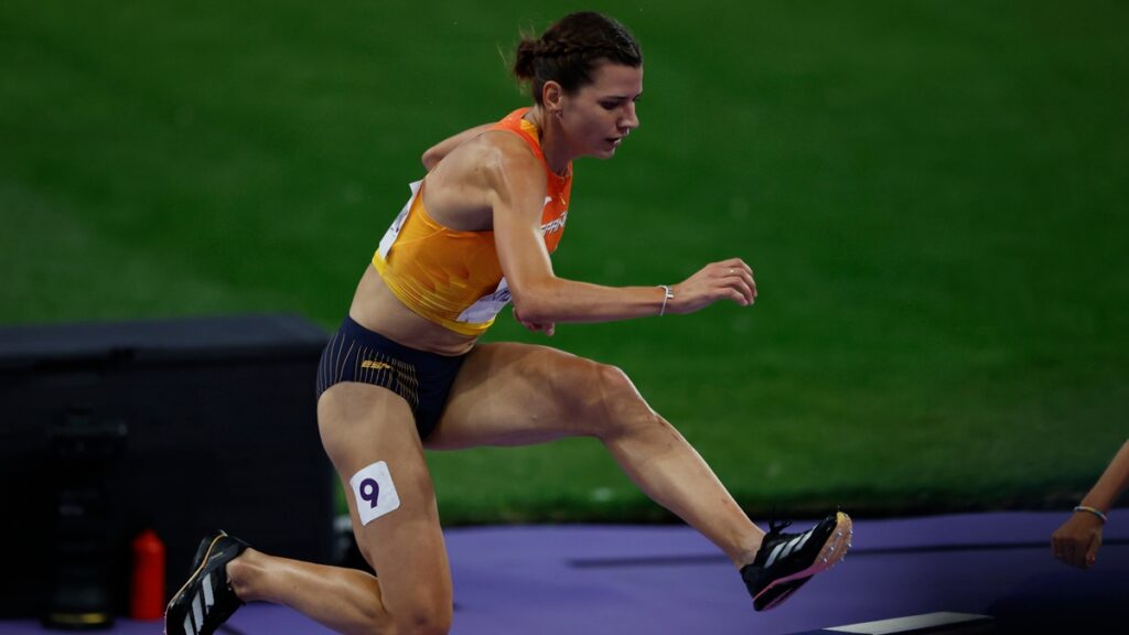 Irene Sánchez-Escribano termina undécima la final olímpica de 3.000m obstáculos batiendo su marca personal