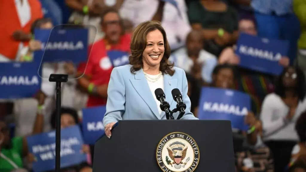 Kamala Harris, ya oficialmente candidata a presidir EEUU, elige este martes a su posible futuro vicepresidente