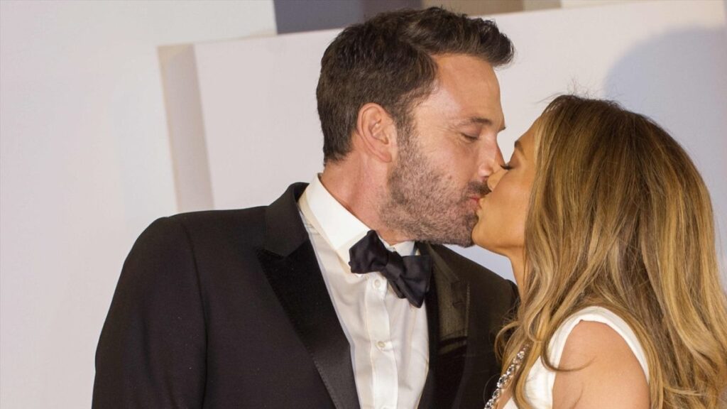 Jennifer Lopez y Ben Affleck se divorcian