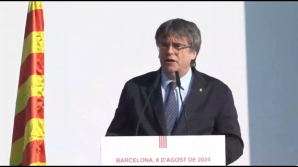 Puigdemont ve una "operación Jaula" contra el independentismo molesto para el "tripartito" formado por PSC, ERC y los Comunes