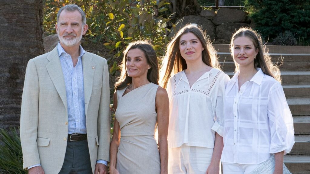 Los reyes Felipe y Letizia dejan Mallorca para disfrutar de sus vacaciones privadas: el destino elegido este verano