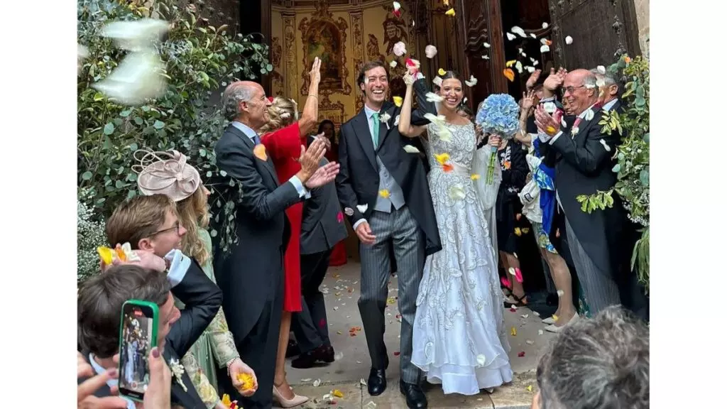 Isa Camps fue con un vestido de novia heredado de su abuela