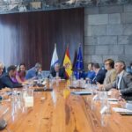 Canarias recurre la gestión de los menas que el Gobierno central quiere imponer.