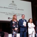 Zapatero durante la presentación de un libro en el Ateneo de Madrid.