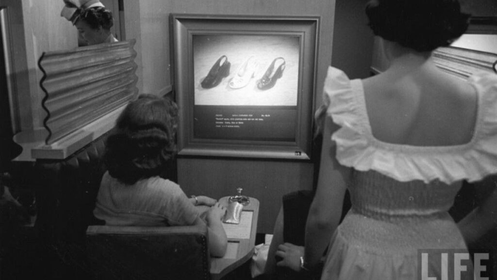 Una tele con botones para comprar: así fue la primera venta online en 1950 que inspiró a Amazon