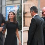 Los reyes Felipe y Letizia y Juan Carlos I, en el funeral de Juan Gómez-Acebo