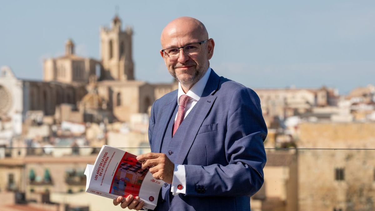 Sergio Nasarre, Fundador de la Cátedra UNESCO de vivienda : "La Ley de Vivienda del Gobierno perjudica a los más vulnerables"