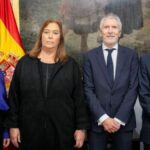 La presidenta de la AVT afea a Marlaska en persona las "mentiras" tras la reforma que rebaja penas a presos de ETA